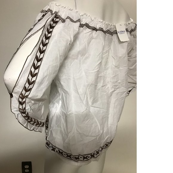 Le Chateau Woman White brown Embroidery Cotton Top Blouse Folk Cold Shoulder NWT - Picture 3 of 7